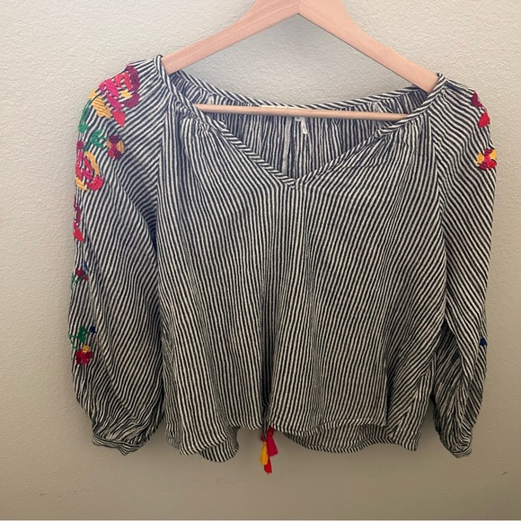 Floreat Soleil floral embroidered striped cotton peasant top w/ tassels Size XSP - Picture 3 of 13